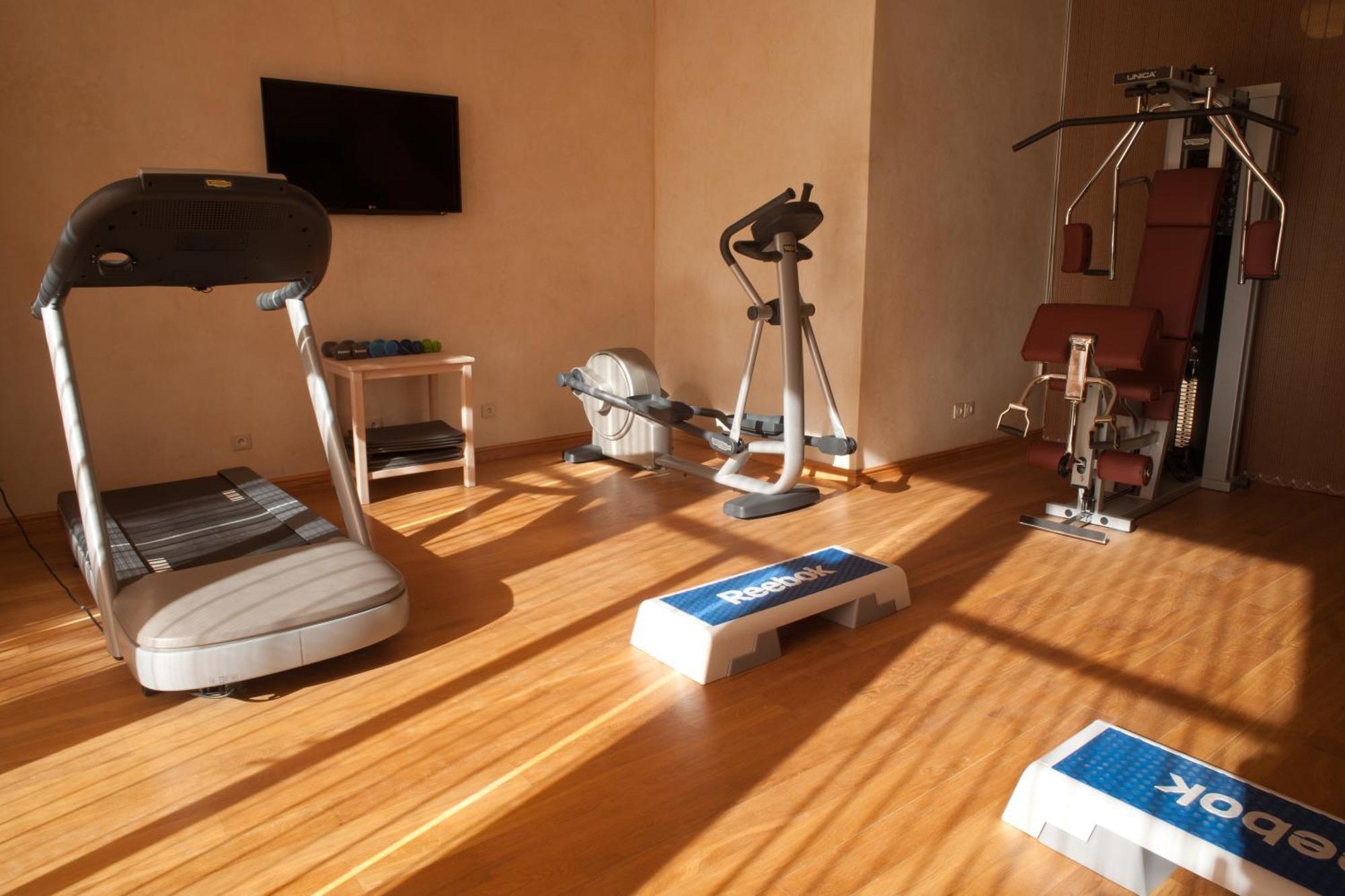 Tigmiza Boutique Hotel & Spa Ouled Jelal Eksteriør billede A home gym