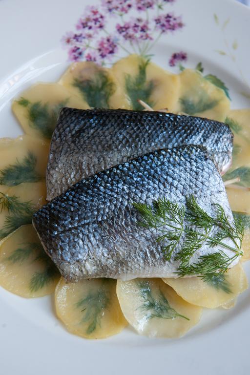 Tigmiza Boutique Hotel & Spa Ouled Jelal Eksteriør billede Pickled herring