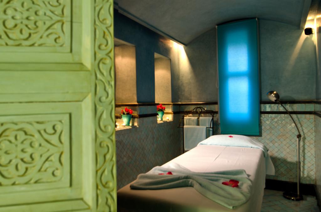 Tigmiza Boutique Hotel & Spa Ouled Jelal Eksteriør billede A treatment room at the Bvlgari Spa