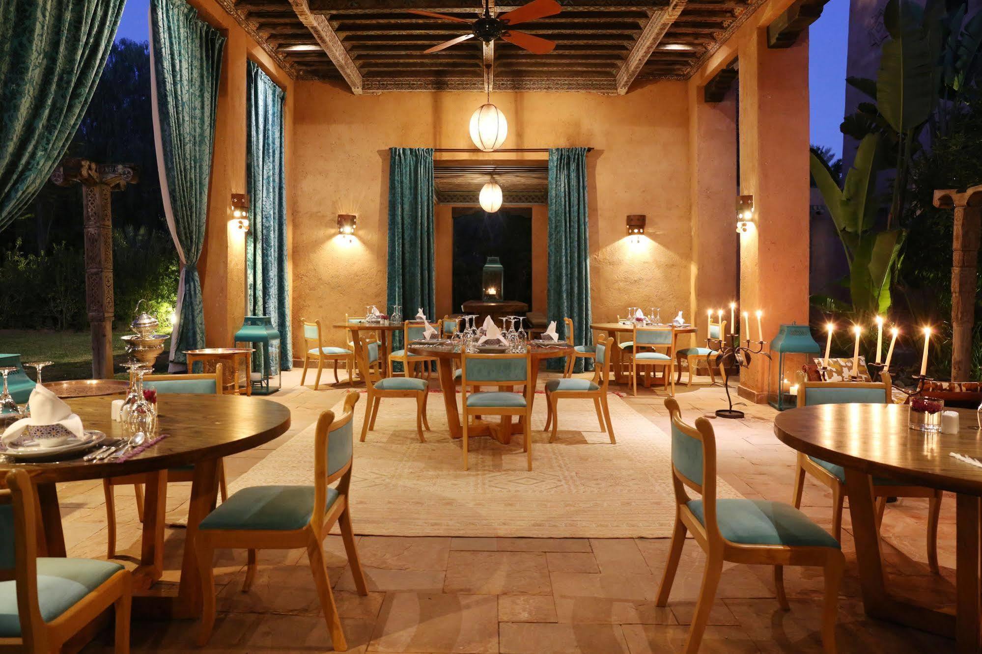Tigmiza Boutique Hotel & Spa Ouled Jelal Eksteriør billede Restaurant at the Hotel Amanjena